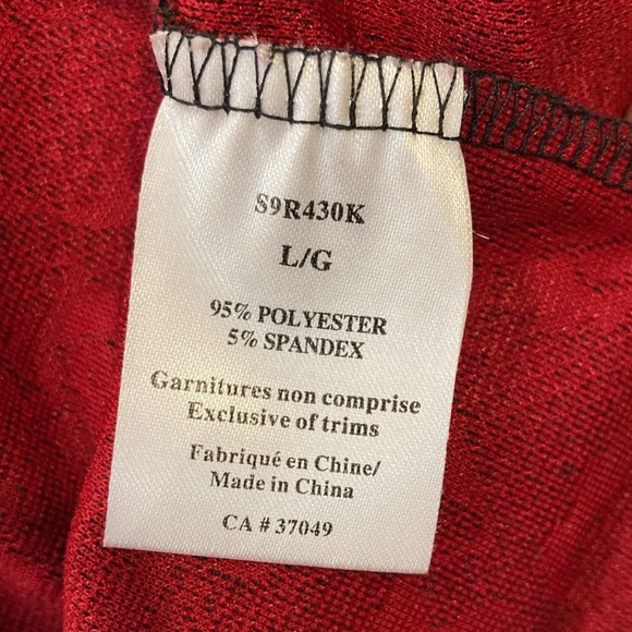 Short sleeve dress, size Large, red and black, zipper in the back, knee lenght - Picture 5 of 5